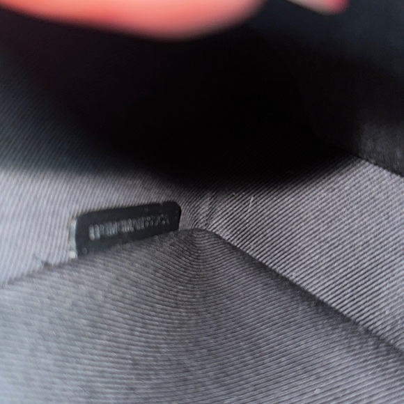 BURBERRY shoulder bag with 18karat gold chain! NWT!!! - Picture 8 of 9